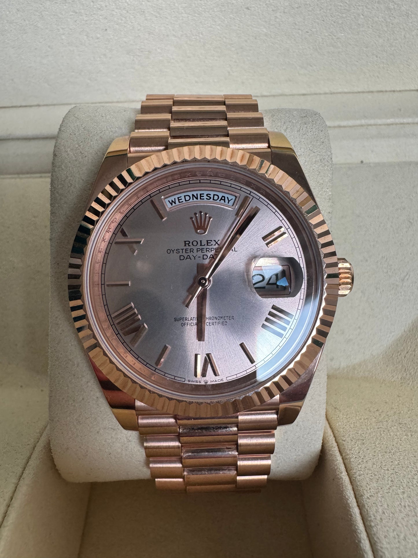 Pre-Owned 2023 Day-Date 40 – Everose Gold with Sundust Dial🌅 🏜️ | Authenticated by Sovrène