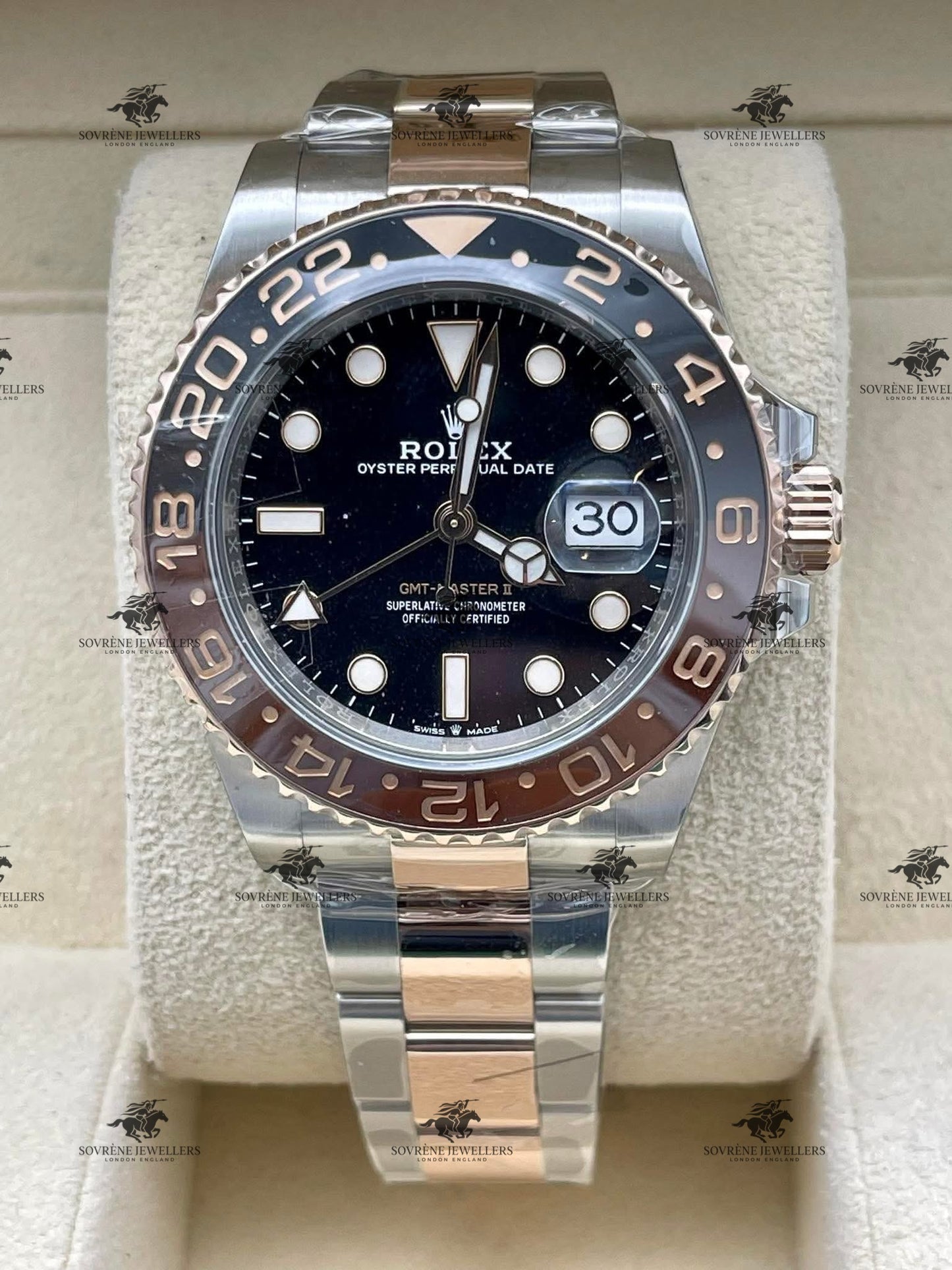 Pre-Owned Rolex GMT-Master II – Steel & Rose Gold with Black Dial | Authenticated by Sovrène