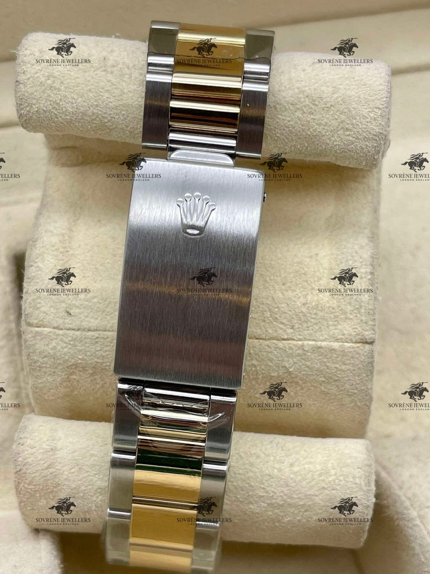 Pre-Owned 2024 Cosmograph Daytona – Two-Tone Blue Dial | Authenticated by Sovrène