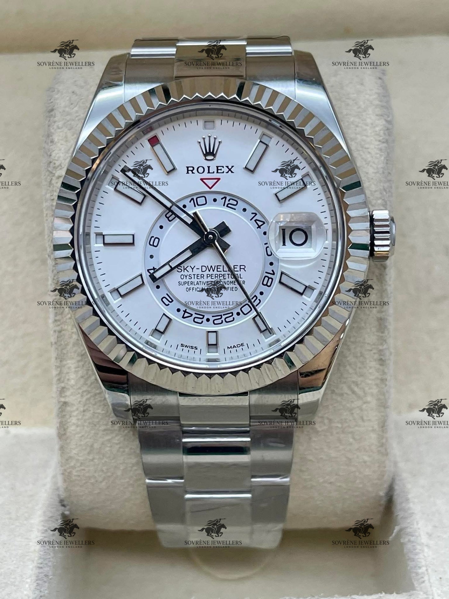 Pre-Owned Rolex Sky-Dweller – Stainless Steel & White Dial ref number 326934 | Authenticated by Sovrène